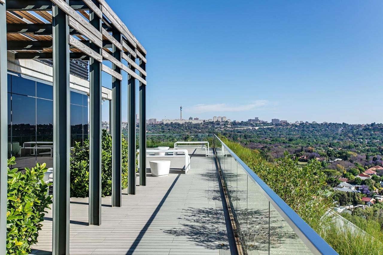 The Park Central Residence - With Generator Johannesburg Exterior photo