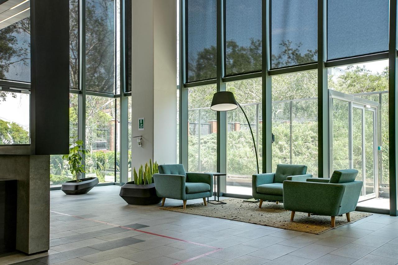 The Park Central Residence - With Generator Johannesburg Exterior photo
