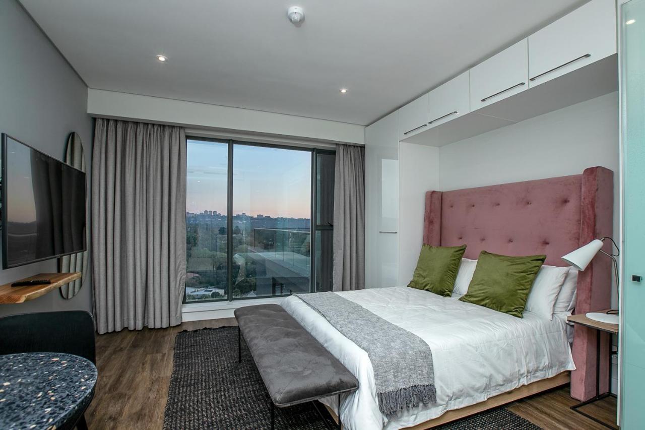 The Park Central Residence - With Generator Johannesburg Exterior photo
